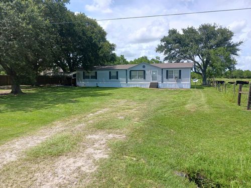 13307 Fm 1663 Rd, Winnie, TX, 77665-8250 | Card Image
