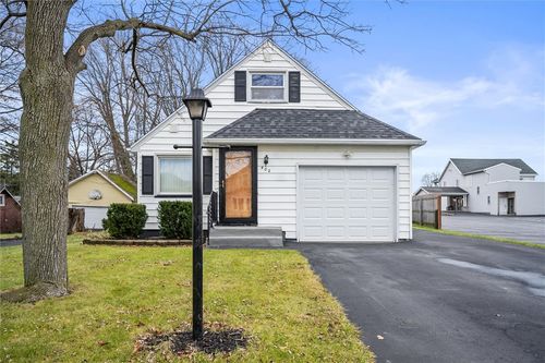 402 Crossfield Road, Irondequoit, NY, 14609 | Card Image