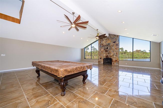 372 Rest Haven Rd, House other with 4 bedrooms, 4 bathrooms and null parking in Geneva FL | Image 6