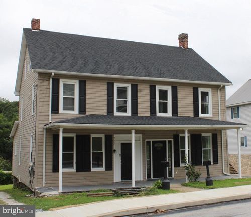 335 Main St, DELTA, PA, 17314-8951 | Card Image