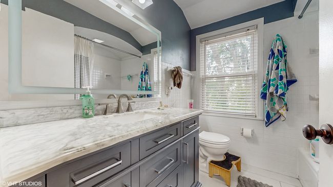 1910 N 76 Th Ct, House other with 4 bedrooms, 3 bathrooms and 5 parking in Elmwood Park IL | Image 19