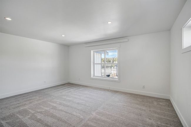 Torrey Model Home Photos. Same model home by same builder. | Image 26