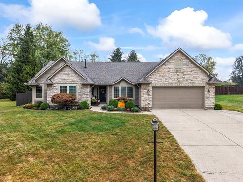 3465 Turtle Shell Dr, Dayton, OH, 45414-1782 | Card Image