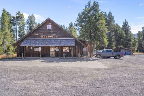 20005 Highway 58, Crescent Lake, OR, 97733-7194 | Card Image