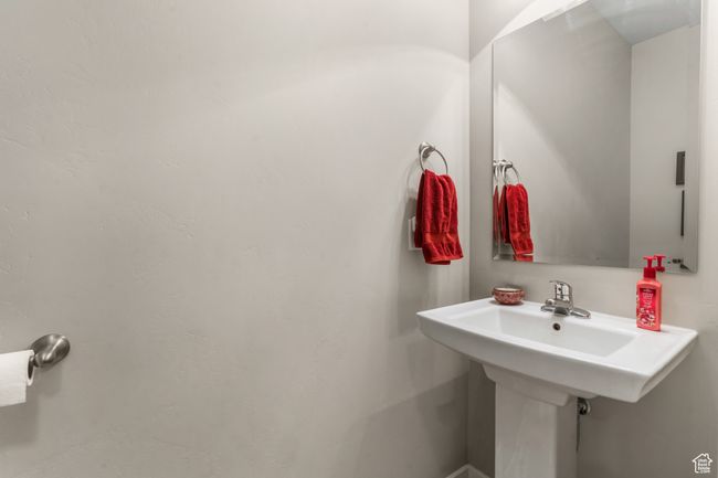 Bathroom with a sink | Image 19