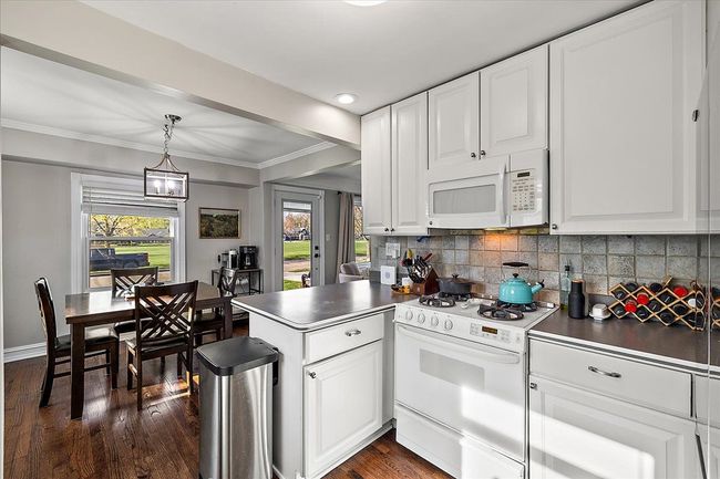 2287 Windemere Rd, House other with 3 bedrooms, 2 bathrooms and null parking in Birmingham MI | Image 12