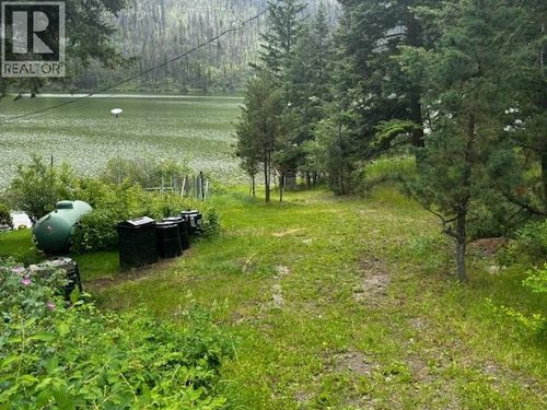 2297 Loon Lake Rd, Cache Creek, BC, V0K1H1 | Card Image