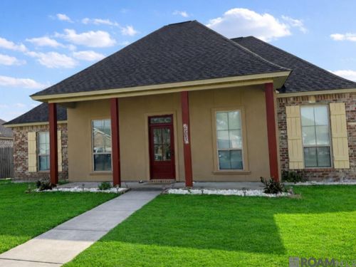 25420 Black Lake Ave, Livingston, LA, 70754-2658 | Card Image