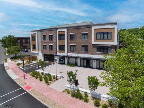 unit-203-450 Springfield Ave, Berkeley Heights, NJ, 07922-1293 | Card Image