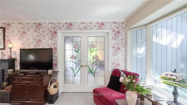 129 Huron Rd, House other with 3 bedrooms, 3 bathrooms and 5 parking in Kincardine ON | Image 26