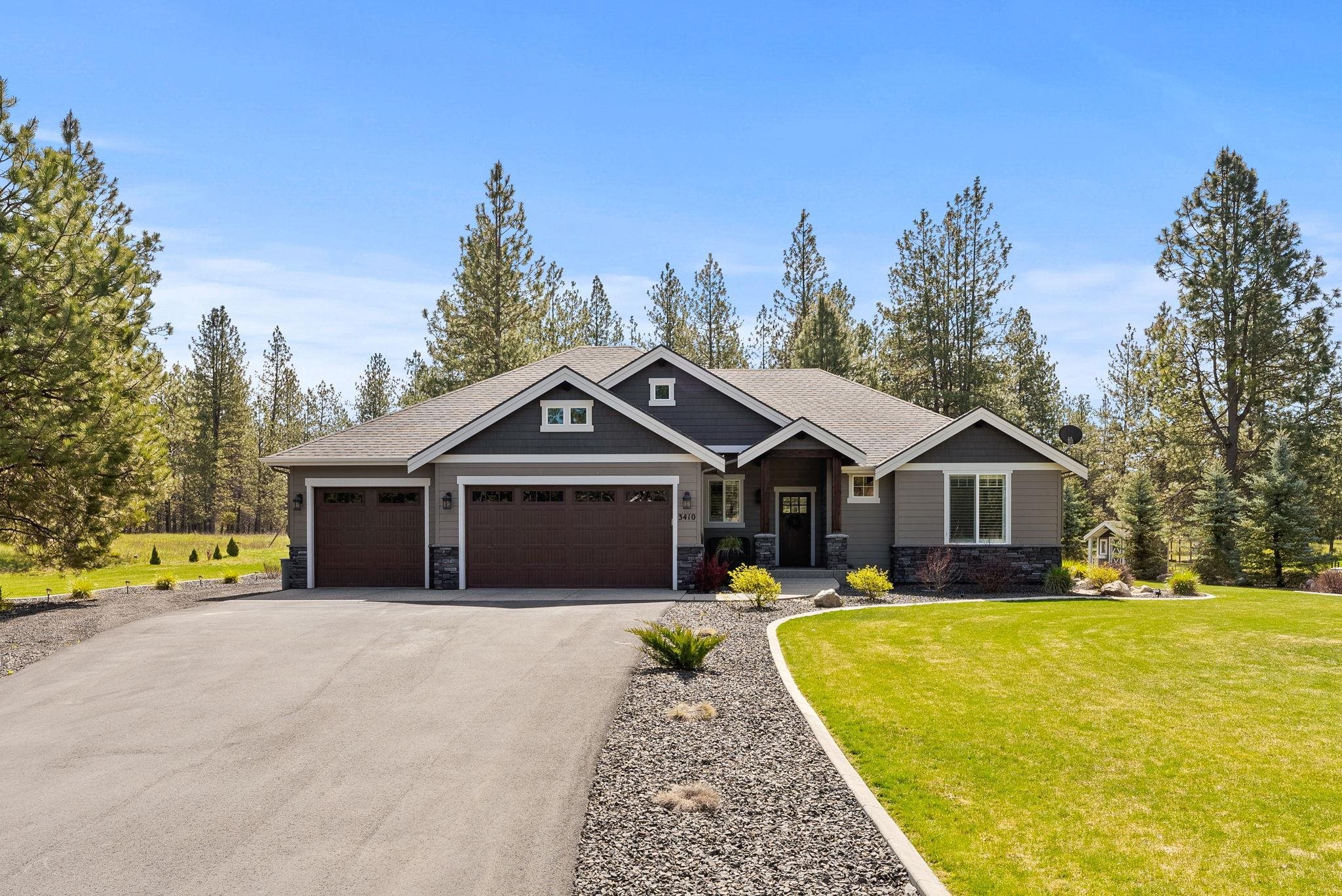 Elena Ln, Chattaroy, WA 99003