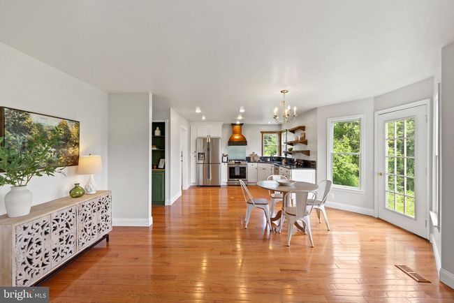 5722 Pond View Ln, House other with 4 bedrooms, 4 bathrooms and null parking in Broad Run VA | Image 38