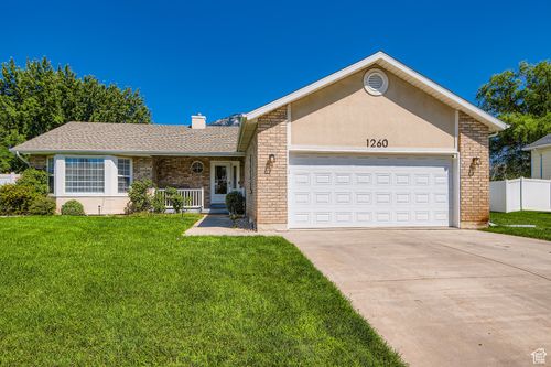 1260 N 100 E, Harrisville, UT, 84404-2758 | Card Image