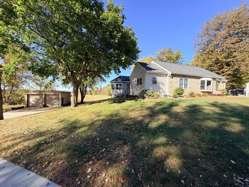 622 Woodcrest Ave, Worthington, MN, 56187-2646 | Card Image