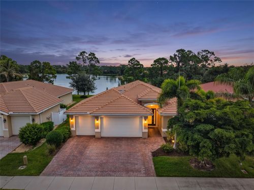 19064 Billfish Ave, VENICE, FL, 34292-2702 | Card Image
