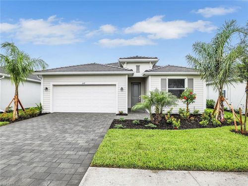 2374 Avocado Ln, NAPLES, FL, 34120-5740 | Card Image