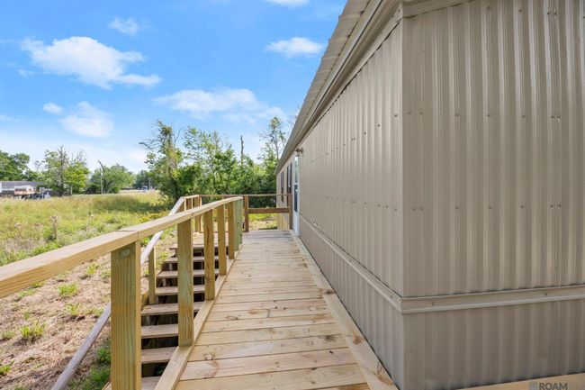 47493 Highway 22, House other with 2 bedrooms, 1 bathrooms and null parking in Saint Amant LA | Image 13