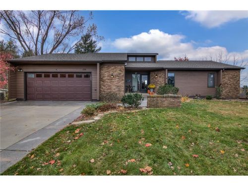 1314 16th Avenue, Menomonie, WI, 54751 | Card Image