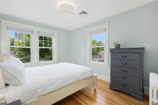 204 8 Th St, House other with 3 bedrooms, 2 bathrooms and 3 parking in Providence RI | Image 23