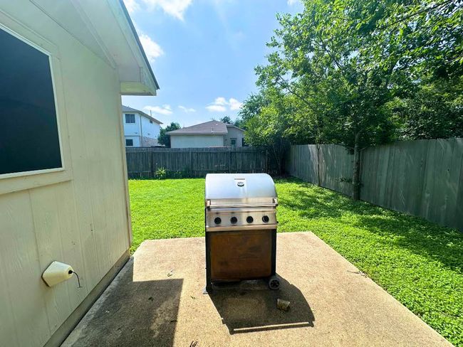 15539 Sutton Leighs Ln, House other with 3 bedrooms, 2 bathrooms and 2 parking in Pflugerville TX | Image 8