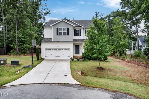 8600 Deep Elm Dr, Wake Forest, NC, 27587-7220 | Card Image