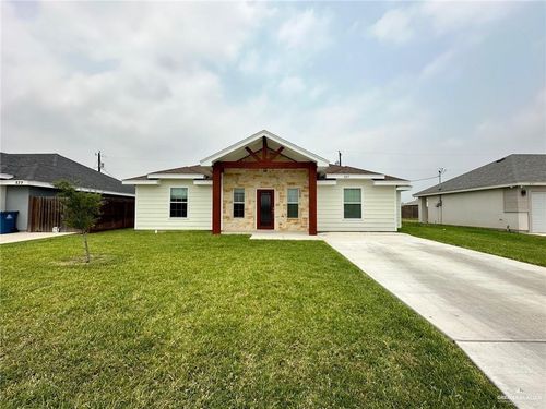 827 Sabrina Dr, Alamo, TX, 78516-0140 | Card Image