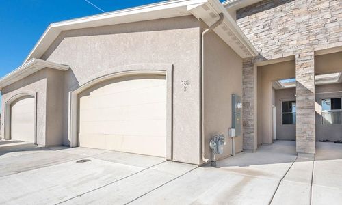 unit-2-581 W Indian Creek Dr, Grand Junction, CO, 81501-9006 | Card Image