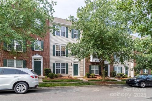 9618 Blossom Hill Dr, Huntersville, NC, 28078-2383 | Card Image