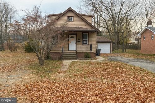 725 E Linden Ave, LINDENWOLD, NJ, 08021-1165 | Card Image