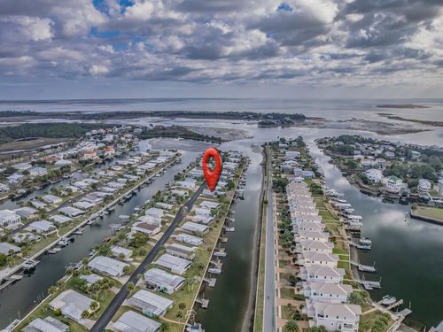 51 Janet Dr, CRAWFORDVILLE, FL, 32327-4614 | Card Image