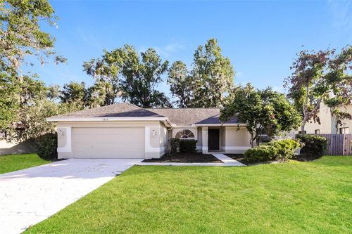 2624 Bridle Dr, Plant City, FL, 33566-6742 | Card Image