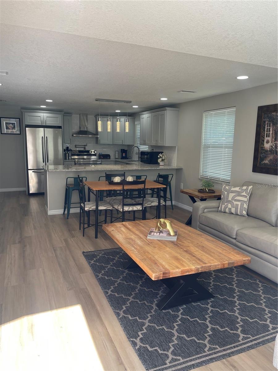 Residential in ZEPHYRHILLS 4