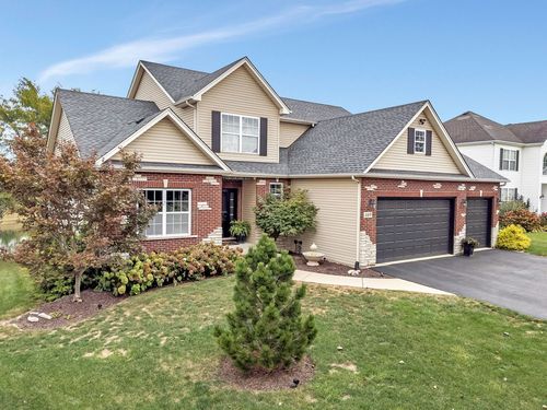 469 Kelly Ave, Yorkville, IL, 60560-9803 | Card Image