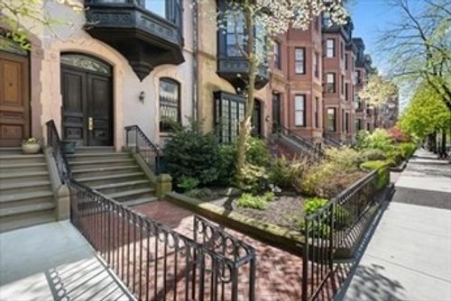 apt-1-267 Beacon St, Boston, MA, 02116-1398 | Card Image