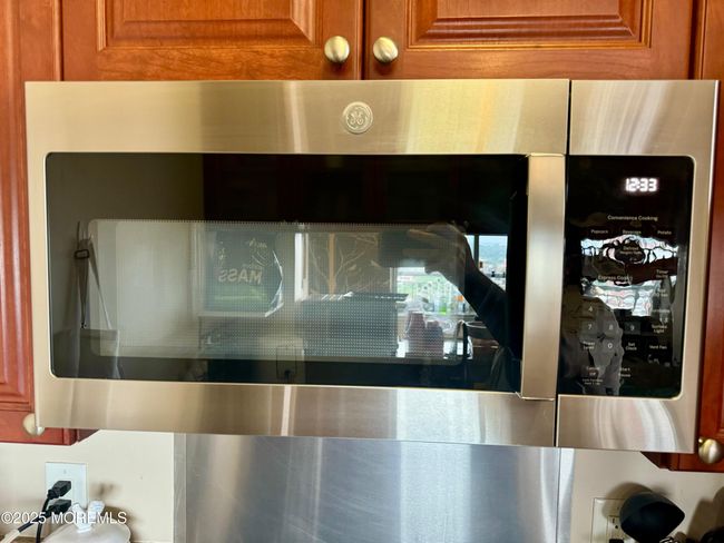 APT-2205 - 1 Spring St, House other with 2 bedrooms, 2 bathrooms and null parking in New Brunswick NJ | Image 33