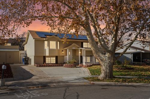 6016 Paprika Cir, Taylorsville, UT, 84129-2433 | Card Image