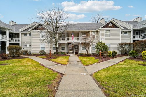 606 Arlin Rd, Monroe, NY, 10950-1400 | Card Image