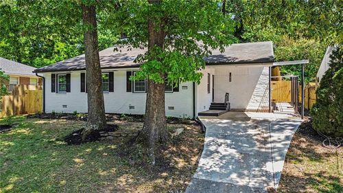 2828 Cloverhurst Dr, East Point, GA, 30344-6862 | Card Image