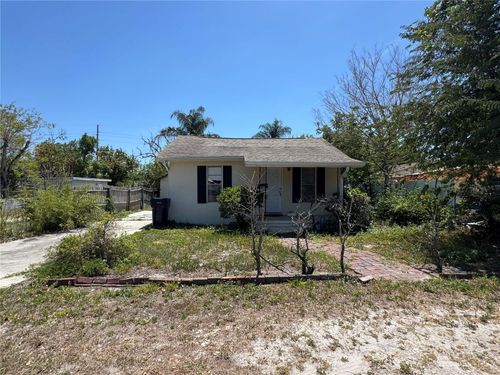 2414 W State St, TAMPA, FL, 33609-1745 | Card Image