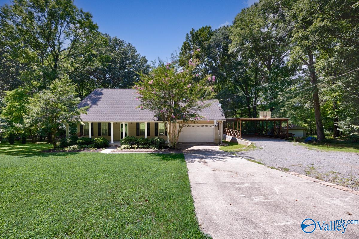Esslinger Dr, Gurley, AL 35748