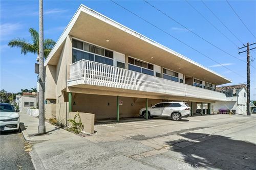 24 Roswell Ave, Long Beach, CA, 90803-2997 | Card Image