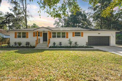 7228 Zona Ave, Jacksonville, FL, 32211-7231 | Card Image