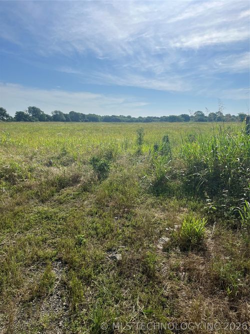 270 Thomas Road, McAlester, OK, 74501 | Card Image