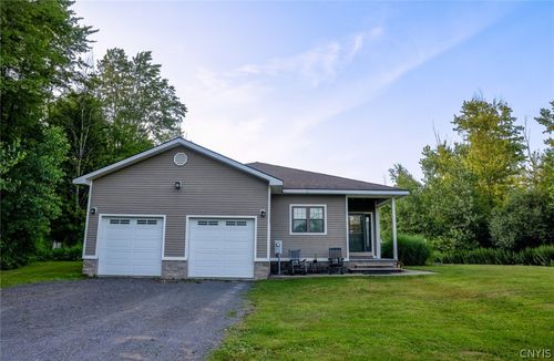 394 Maple Ave, Fulton, NY, 13069-4613 | Card Image