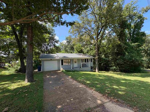 106 E Lakeshore Dr, Cherokee Village, AR, 72529-4200 | Card Image