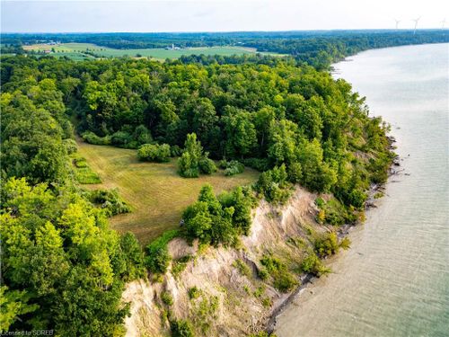 2960 Front Rd, Norfolk, ON, N3Y4K2 | Card Image