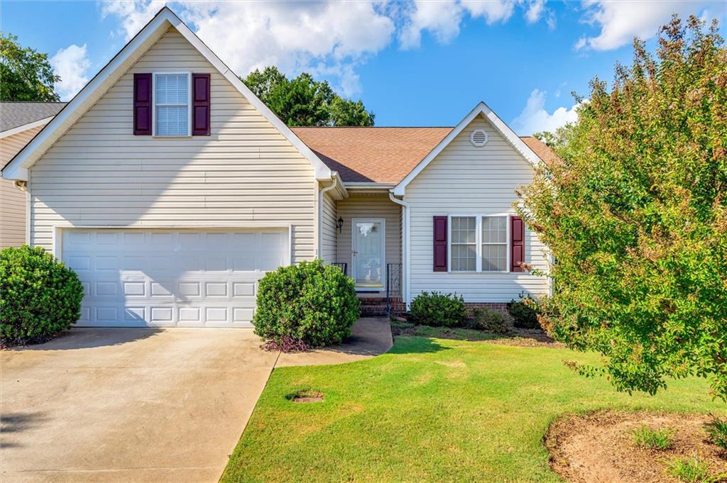 Elliott Cir, Anderson, SC 29621