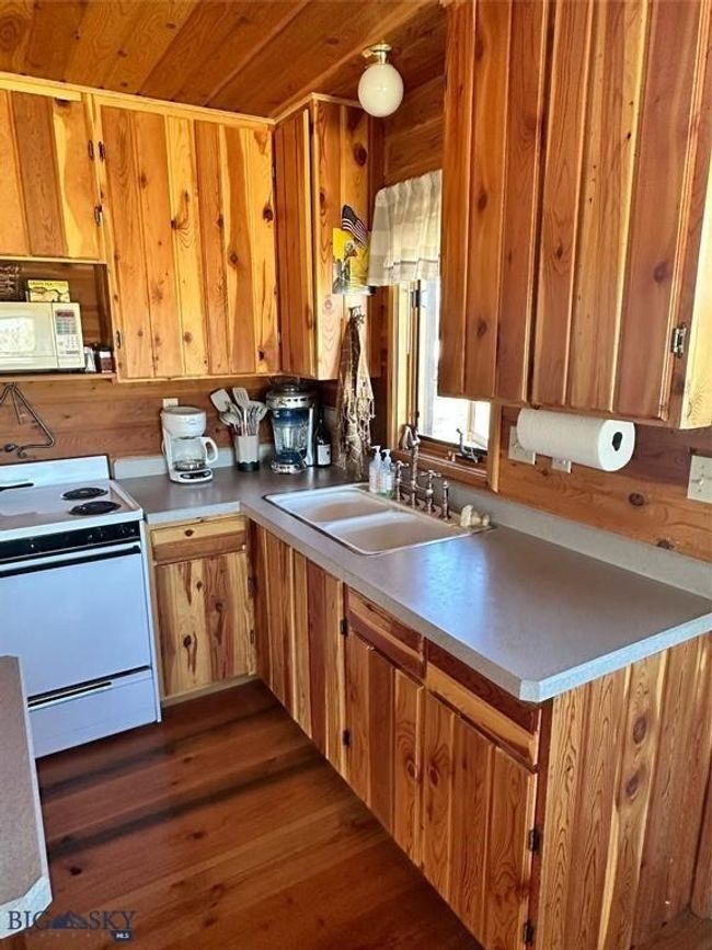 8518 Backburn Dr, House other with 2 bedrooms, 1 bathrooms and null parking in Helena MT | Image 4