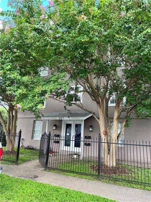 apt-3-145 N Telemachus St, New Orleans, LA, 70119-5239 | Card Image
