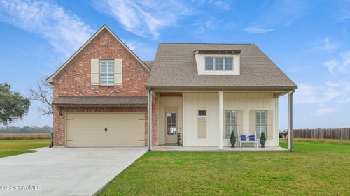 8538 Westwood Dr, Abbeville, LA, 70510-0703 | Card Image